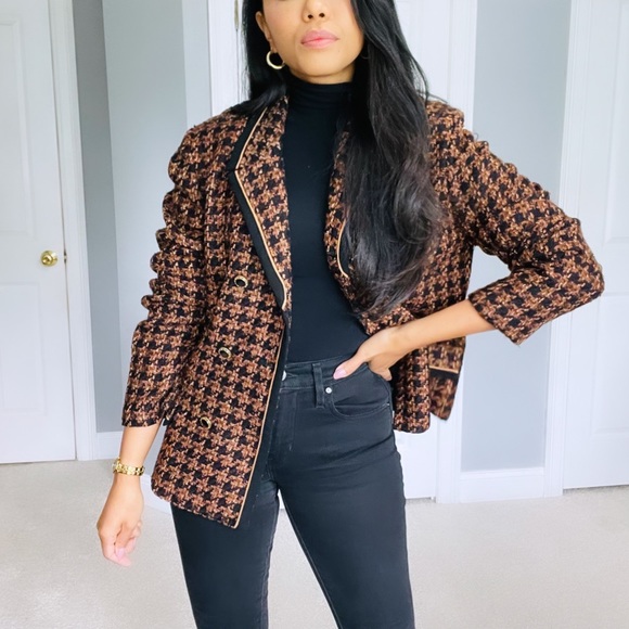 Vintage | Brown and Gold Tweed Double Breasted Houndstooth Blazer - Picture 5 of 13